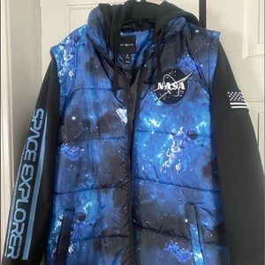Mens Jacket/Hoodie size medium